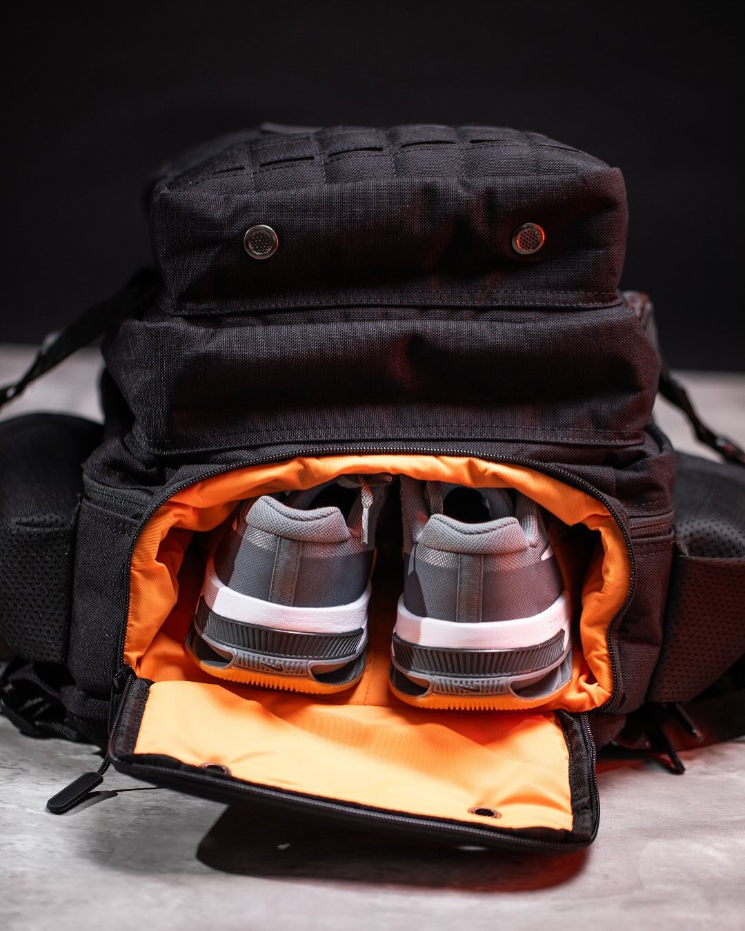 Como Arrumar Sua Mochila para uma Partida de Tênis